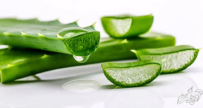 ۵ درمان خانگی برای لب‌های ترک خورده